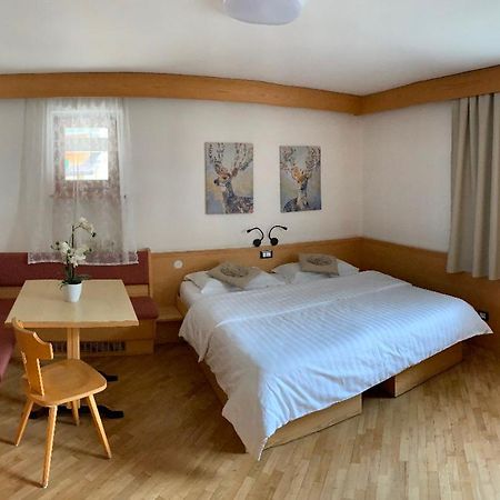 Bed & Breakfast Garni Tobia 캄피텔로디파사 외부 사진