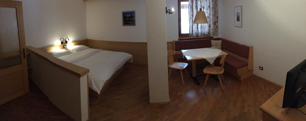 Bed & Breakfast Garni Tobia 캄피텔로디파사 외부 사진
