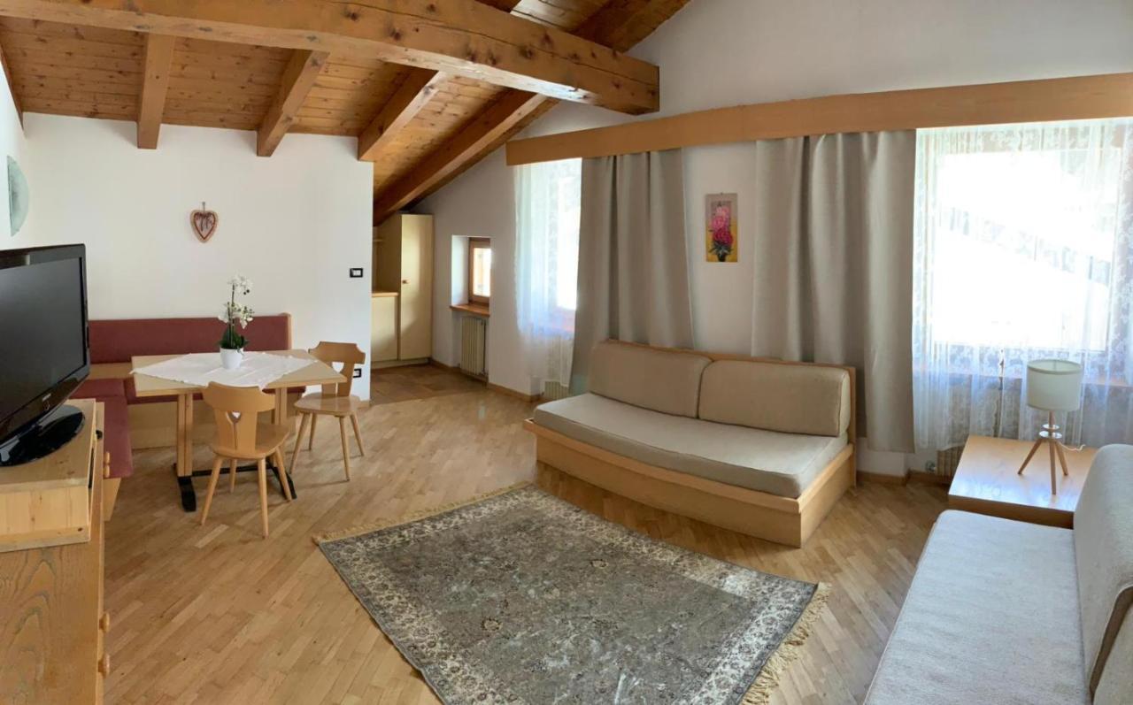 Bed & Breakfast Garni Tobia 캄피텔로디파사 외부 사진
